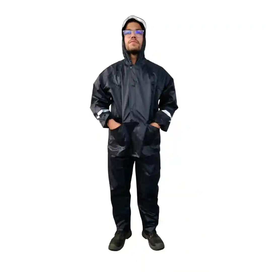 IMPERMEABLE-RAIN-COAT-01-01.webp IMPERMEABLE RAIN COAT 01 - Imagen 1