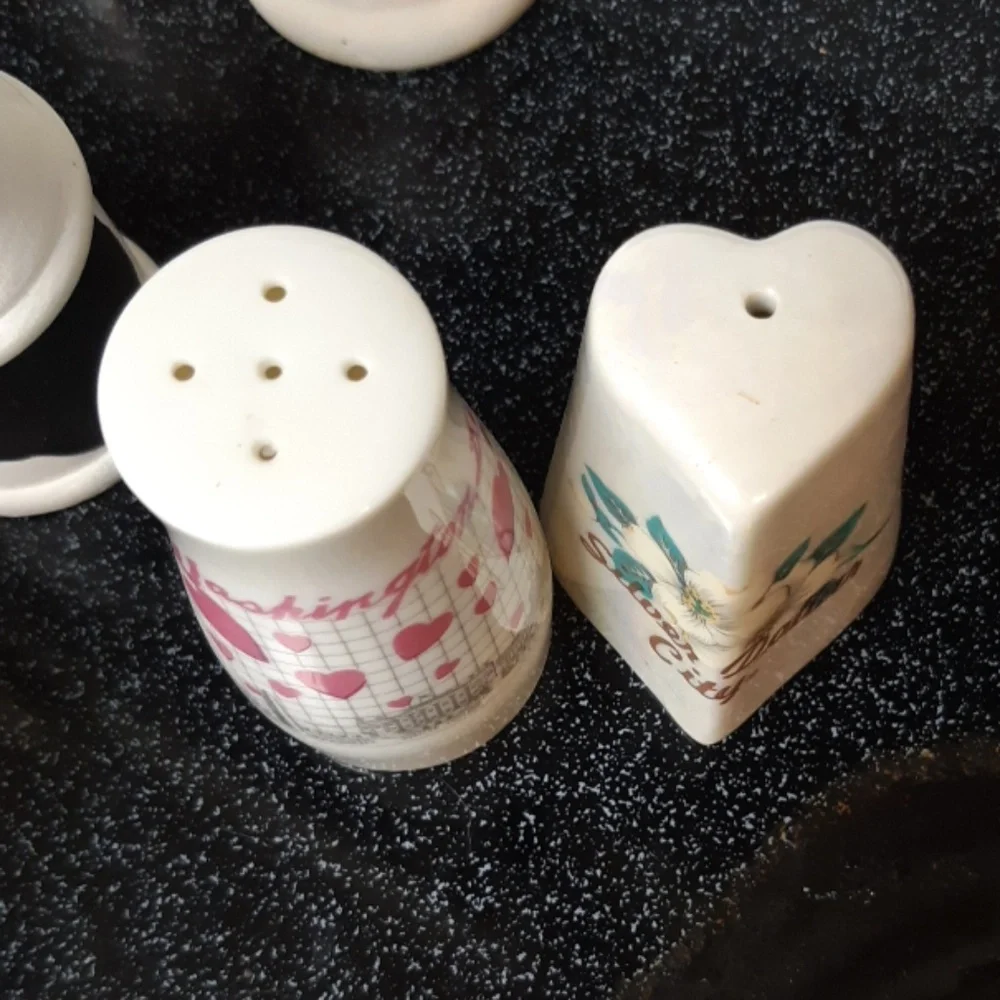 various salt pepper