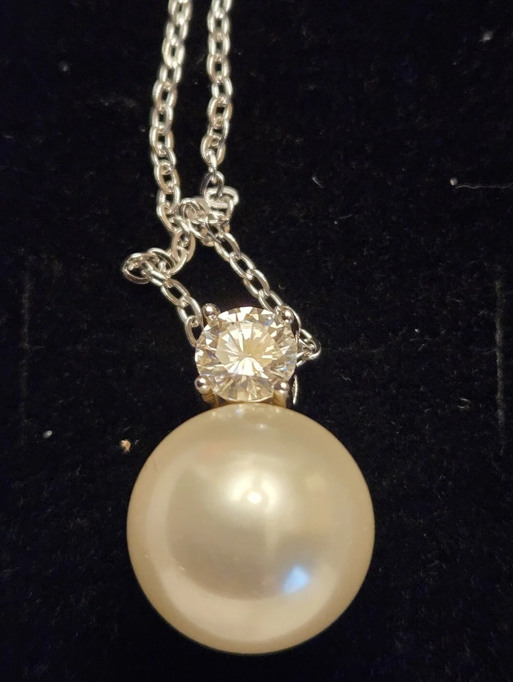 0.5 Carat Moissanite Faux Pearl Pendant Necklace - Sterling Silver S925, Classic