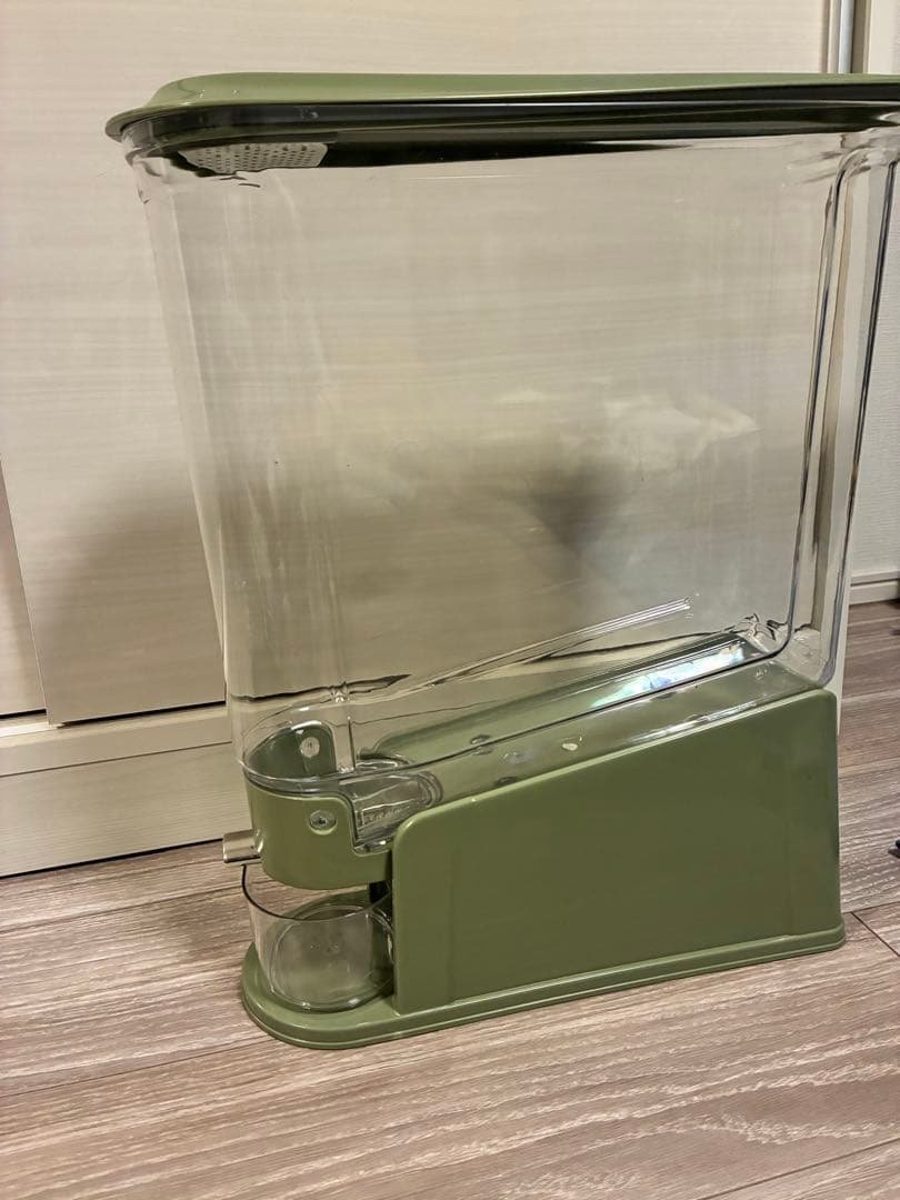 Large Capacity Plastic Rice Bin Green